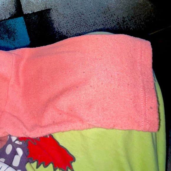 Pretty in Pink Spring Elbow Length sleeve sweater! - Picture 3 of 7